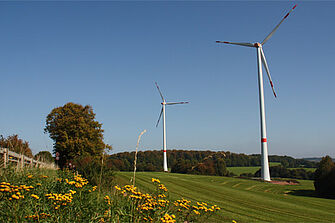 Windräder vor Ottweiler - Foto: Ute Maria Meiser